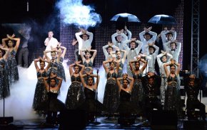 Today’s top show choirs feature state-of-the-art costume design, choreography, and stage effects.